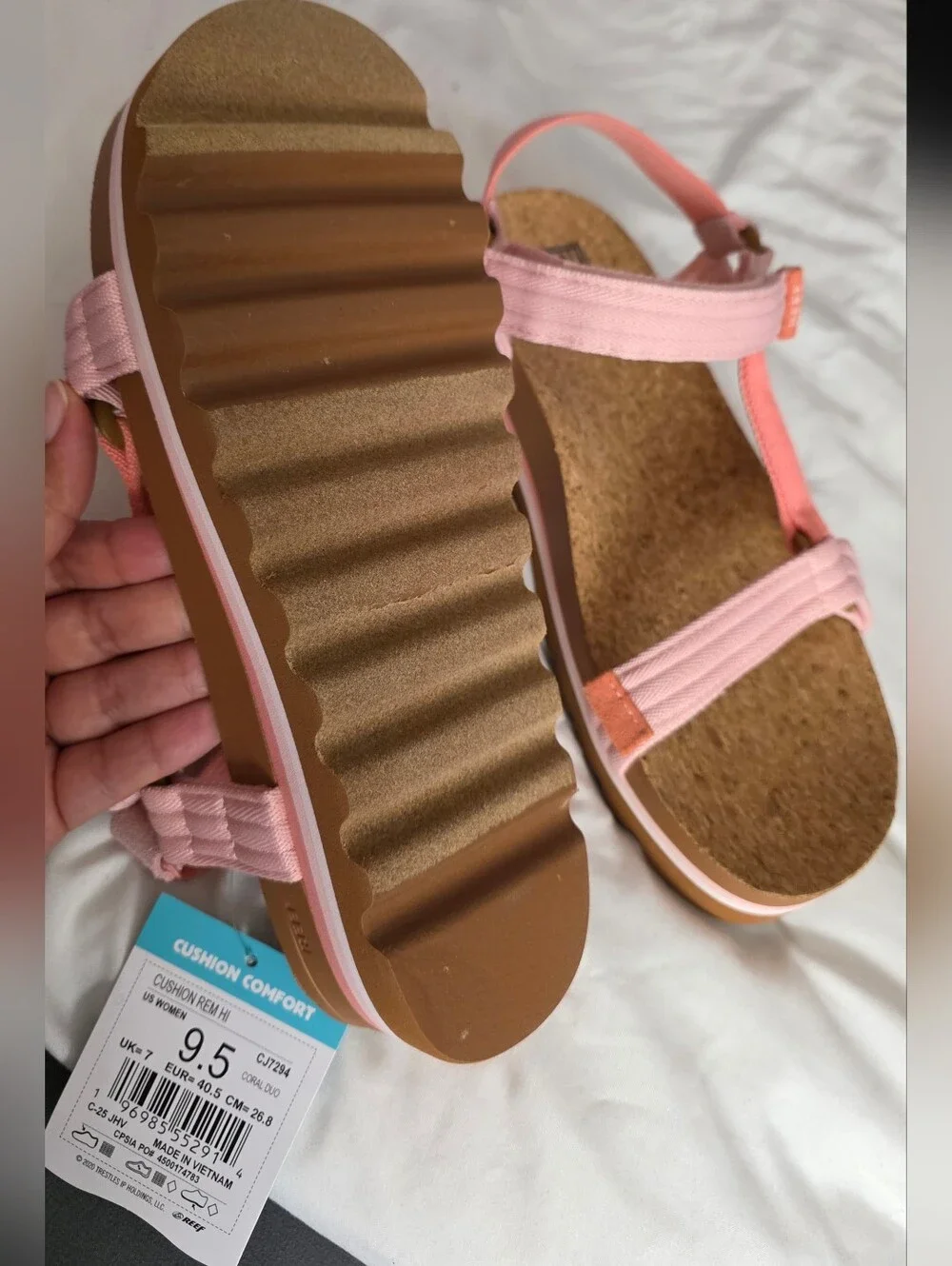 Reef Cushion Rem Hi Sandals 9.5
